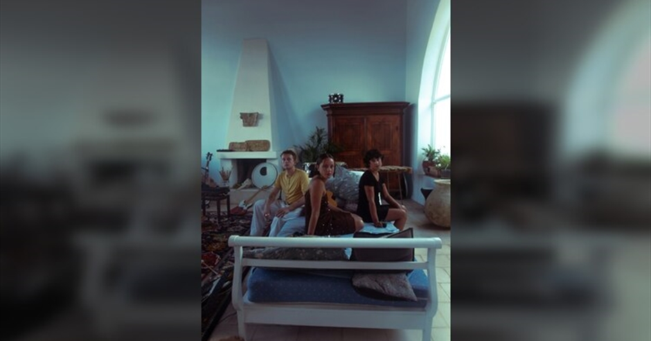 The Orielles: Live + Signing