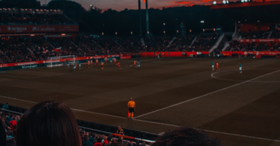 Isthmian League: Three Bridges vs Sevenoaks Town