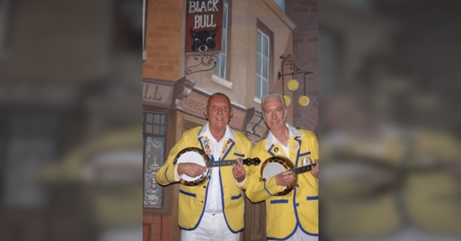 Pre Day by the Sea Singalong evening with The Banjo Boys and supper at Eastbourne Riviera Hotel