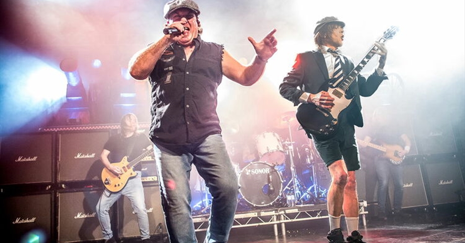 Live/Wire: The AC/DC Show