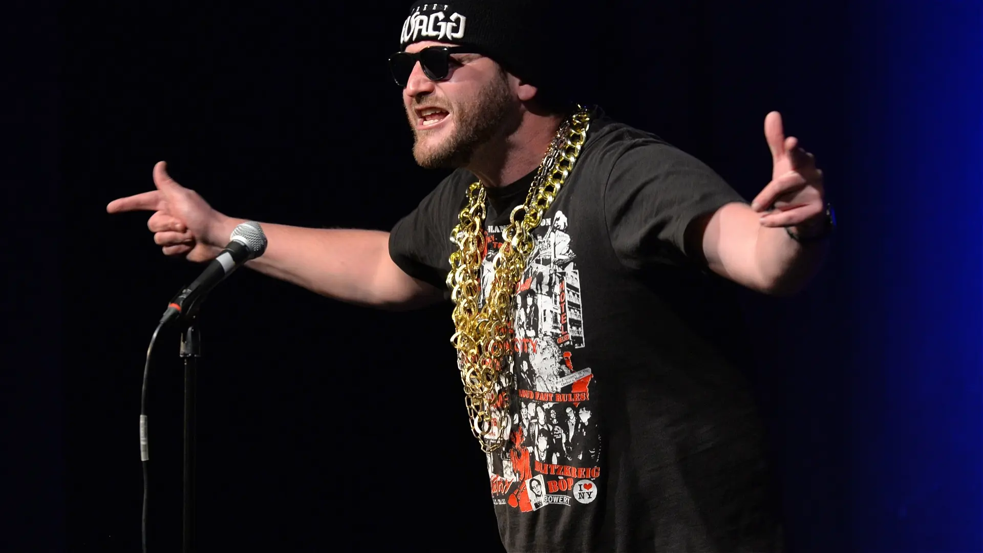 LJ DA FUNK in... Horny Organic Farmer Lady Shuffle