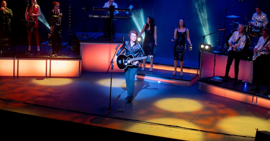 A Beautiful Noise Show: The Definitive Tribute to Neil Diamond